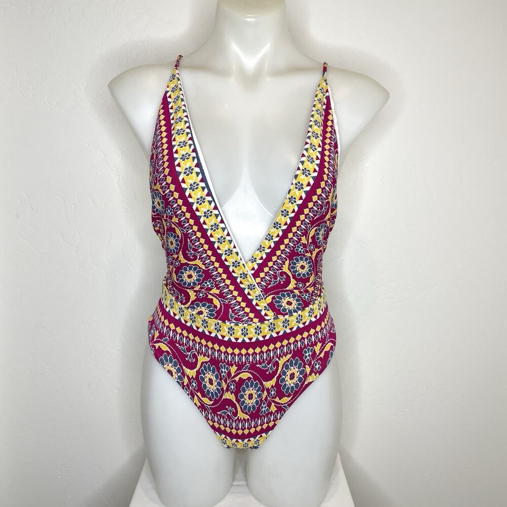 SOAH Soul Of A Hippie Aria Plunging One Piece Swimsuit Womens Medium Print